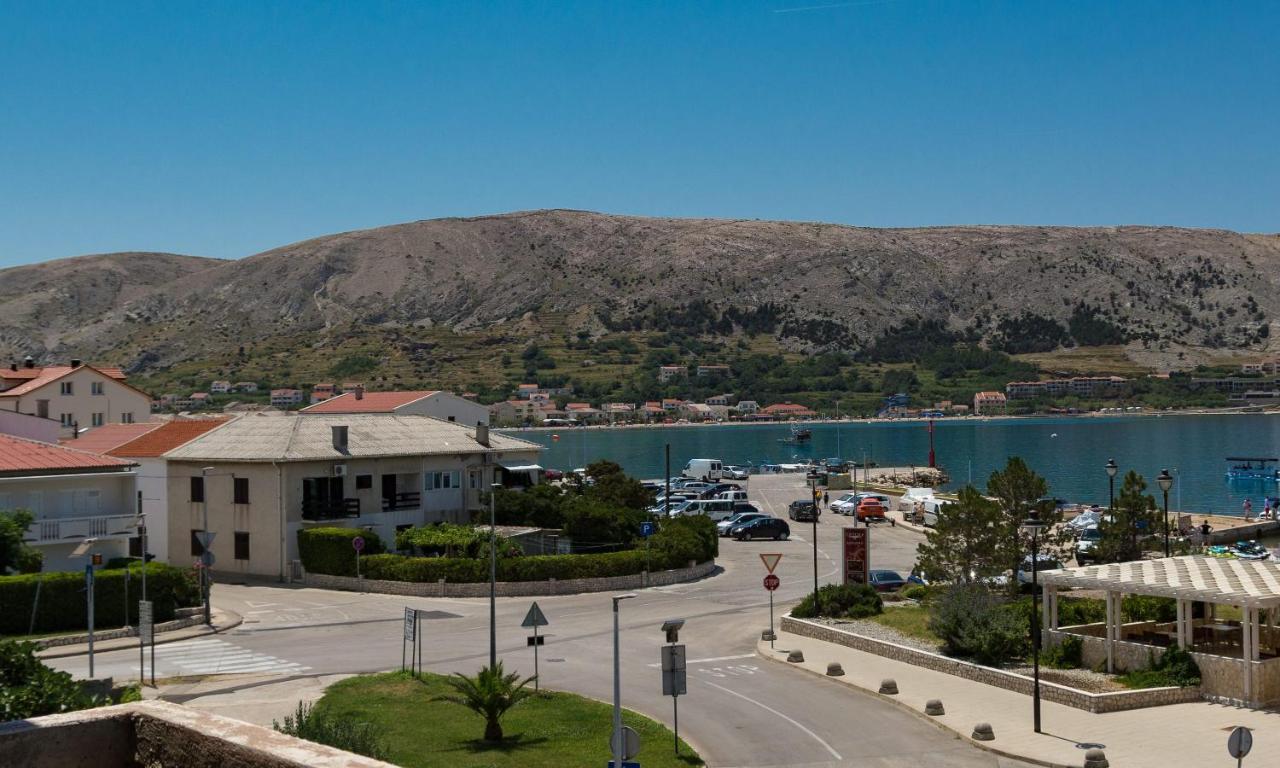 Bed And Breakfast Taverna Miskovic Pag Town Exterior foto